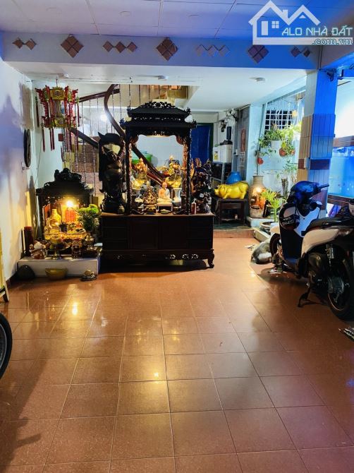 Bán nhà mặt tiền Nguyễn công trứ bình Thạnh - 60m2 - 6 tầng - 15,5 tỷ - 2