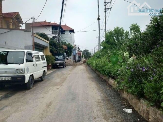 Bán lô đất đường Bãi Chạo, thôn Nhuế, Thiên Lộc, sát trường mầm non Kim Chung - 2
