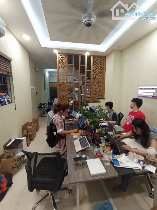 Bán nhà Mỹ Đình - 51m2 - lô góc - 5 tầng - cho thuê Vp - Kinh doanh 0n - nhỉnh 12 tỷ - 2