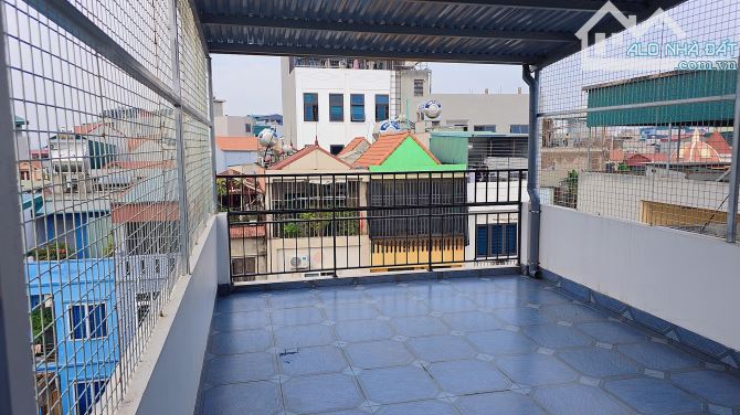 Tôi chính chủ bán gấp nhà ngõ 70 ngách 79 Văn Trì - Bắc Từ liêm - 2