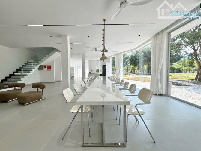 BÁN VILLA LÔ GÓC 3 MẶT TIỀN ĐƯỜNG KHUÊ KỸ - NAM VIỆT Á. - 23