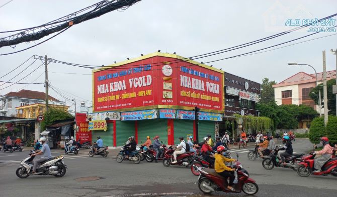 Bán nhà + sang quán CF, nhà 03 mặt tiền Đỗ Văn Dậy, DT đất 285m2, 02 tầng, giá 19,5 tỷ - 3