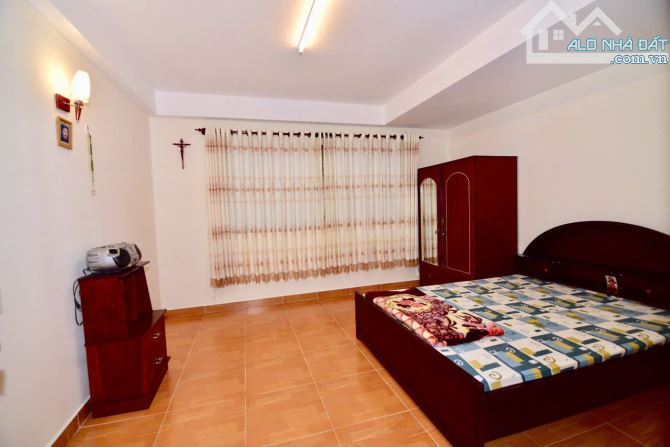 Bán nhà đất Đà Lạt,mặt tiền khu quy hoạch Mạc Đĩnh Chi, nằm trong trung tâm,81m2 giá 17,5T - 6