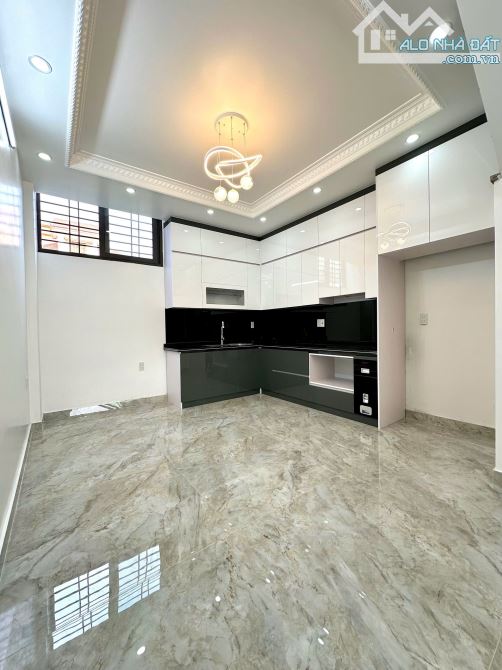 Căn Duy Nhất - Thư Trung - 333 văn cao - 44m2 - 4 Tỷ 450 - 3