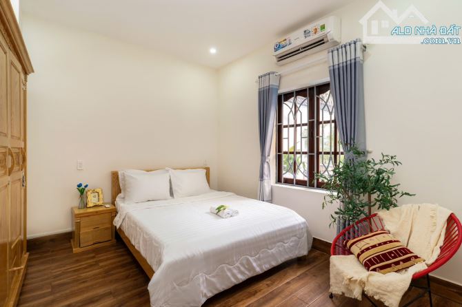 🏡🏡🏡Bán Biệt Thự 1 Trệt 2 Lầu Đường Nội Bộ Lạc Long Quân 330M2 (10x33) - Giá: 32Tỷ - 3