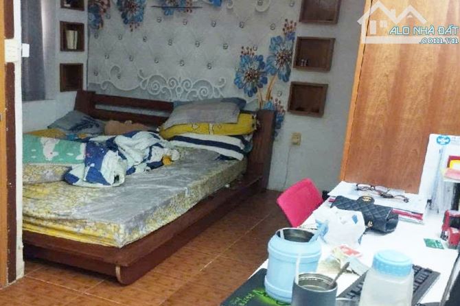 Bán nhà hẻm Bùi Văn Thêm, Phú Nhuận, 4 Tầng, 5.7m x 5.5m, 3 phòng ngủ - Giá 5.4 tỷ TL - 3
