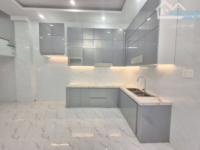 NHÀ 3 TẦNG MỚI – HOÀNG HỮU NAM, P. LONG THẠNH MỸ, TP. THỦ ĐỨC – GIÁ 6.4 TỶ - 3