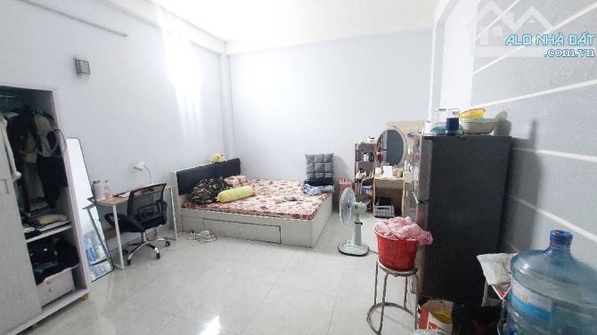 Bán gấp nhà đẹp ở ngay Dương Bá Trạc, xe hơi đỗ cửa, 62m2, SHR, HCĐ, chỉ 18 tỷ. - 3