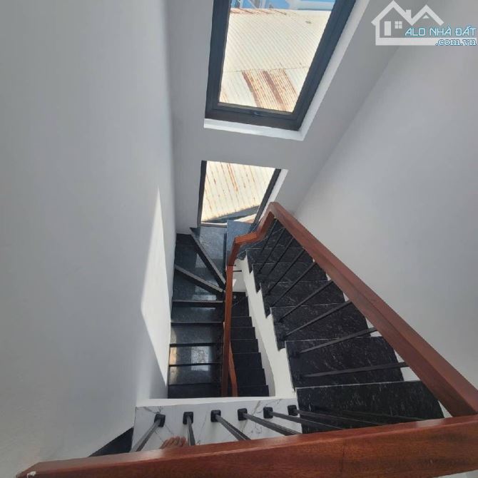 Bán Nhà Nguyên Văn Linh ,Long Biên, Oto đỗ cửa , 6T thang máy ,7x tỷ có giảm thêm - 3