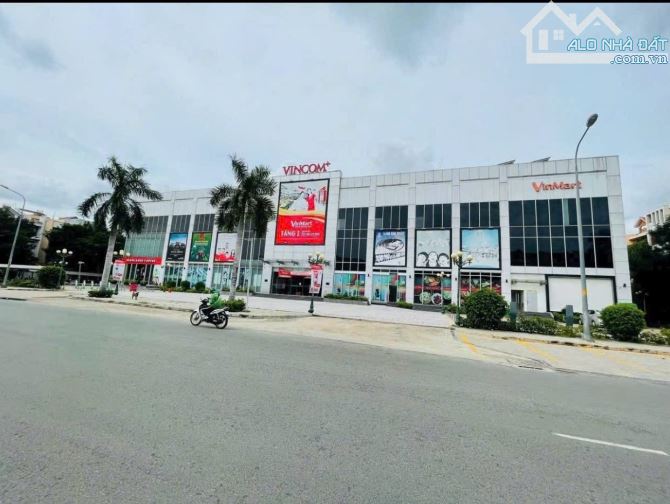 Bán Nhà 5 Tầng - Nam Long Trần Trọng Cung - Nhà Đẹp, Khu Dân Trí Cao - 10 Tỷ TL - 3