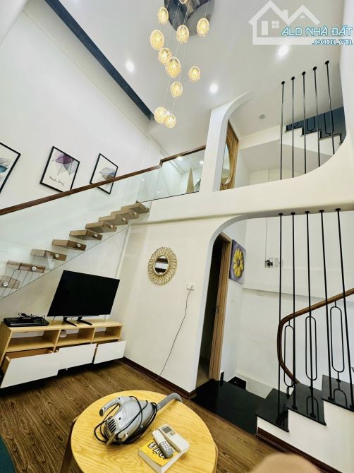 Cho thuê nhà mới tinh- xuân đỗ-33m2-4 tầng- ô tô đỗ cửa - 3