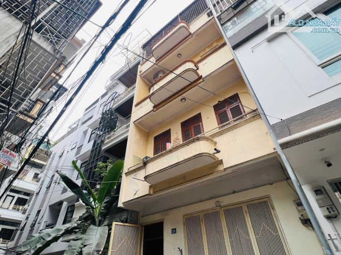 SIÊU PHẨM PHÂN LÔ NGUYÊN HỒNG  –  ÔTÔ TRÁNH – MẶT TIỀN 5,6M -  DT 66M2 GIÁ 27,5 TỶ - 2