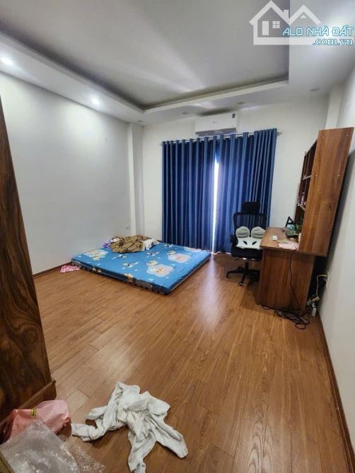 Bán nhà 5 tầng Việt Hưng, Long Biên, Ngõ ô tô thông, gần phố, ô tô đỗ cửa, giá hơn 6 tỷ - 3