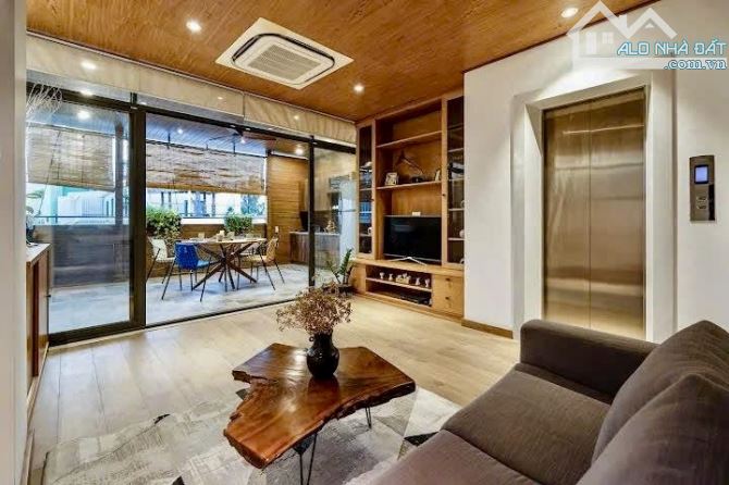 Hẻm 6m Nguyễn Hữu Cảnh, liền kề Q1, Thủ Thiêm. Nhà 3 tầng, phù hợp xây CHDV, TN:156tr/th - 2