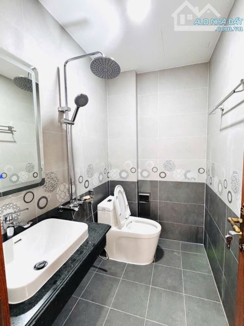 BÁN BUILDING LÔ GÓC MẶT PHỐ - HÀM NGHI NAM TỪ LIÊM - HÀNG CỰC HIẾM - 3