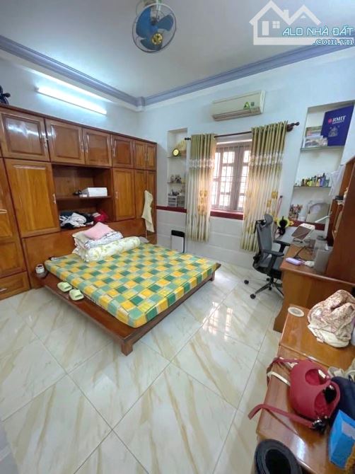 MẶT TIỀ.N CẠNH NGUYỄN SƠ.N - KINH DOAN.H - NH - ( 4.5X31M ) - 3