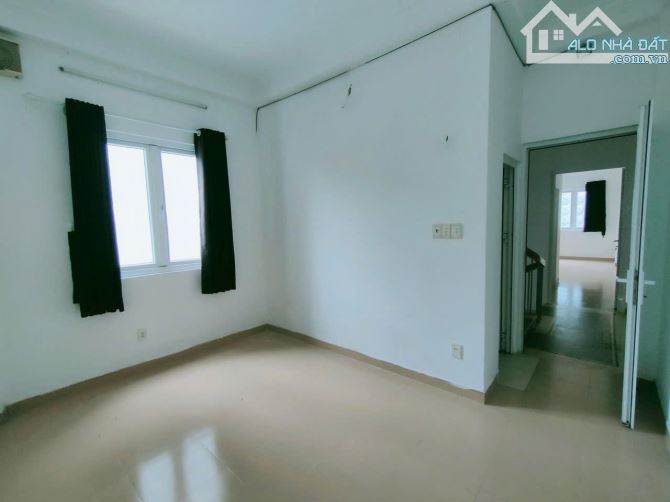 Bân nhà thông hẻm 304 Trường Chinh, P.12 Tân Bình, DT: 4x19m 3 tầng Giá 7.7 Tỷ TL - 3
