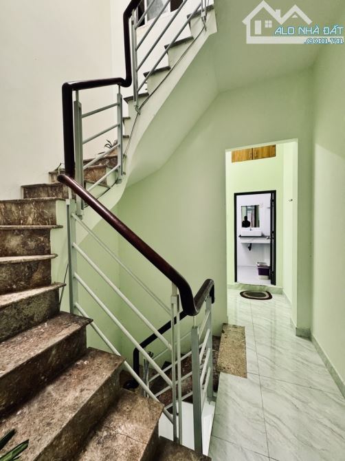 Bán nhà sát hẻm xe tải gần MT Lê Văn Sỹ, Nguyễn Trọng Tuyển - 35m2 x 3 tầng - nhỉnh 5 tỷ - 3