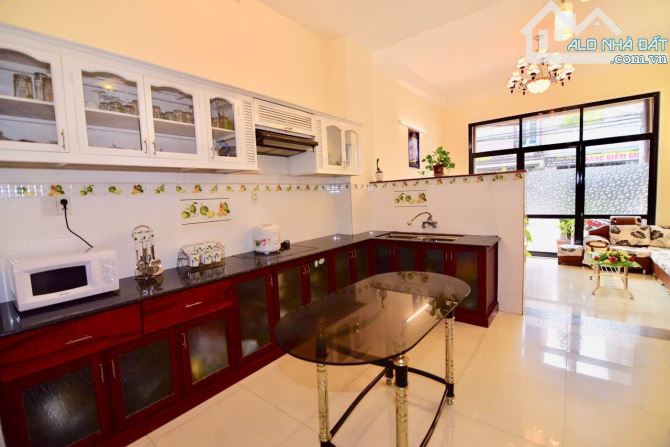 Bán nhà đất Đà Lạt,mặt tiền khu quy hoạch Mạc Đĩnh Chi, nằm trong trung tâm,81m2 giá 17,5T - 7