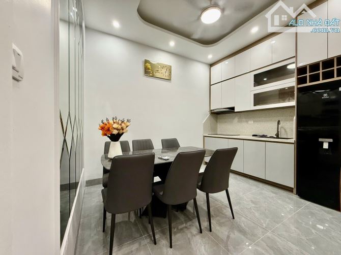 BÁN NHÀ GẦN ĐƯỜNG XÃ ĐÀN – ĐỐNG ĐA, HAI MẶT NGÕ, GẦN ĐƯỜNG Ô TÔ, 4 TẦNG NỘI THẤT ĐẸP. - 4