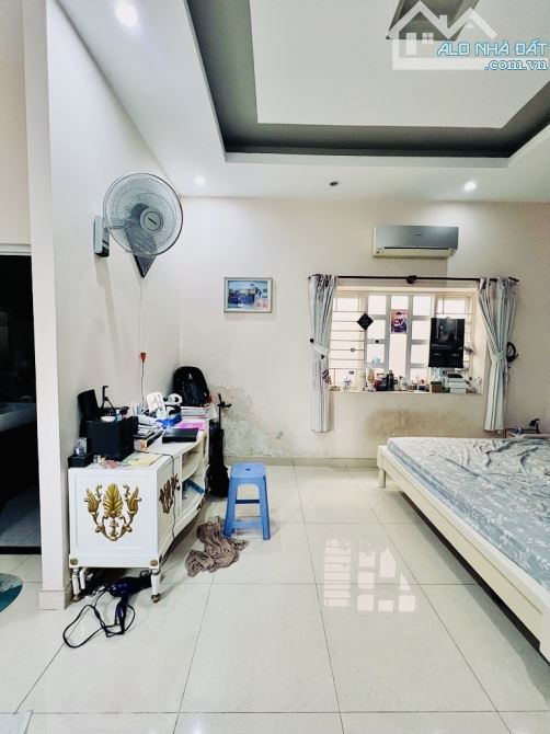 Bán nhà 4 tầng đẹp hẻm xe hơi 5m, ngang khủng 6m, 84m² Gò Vấp, giá chỉ 8 tỷ nhỉnh - 4
