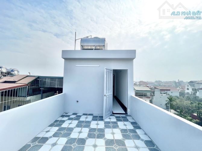 BÁN NHÀ XÂY MỚI 5 TẦNG THANG MÁY X50m2 oto qua nhà ngõ thông , sát KDT hinode kim chung - 4