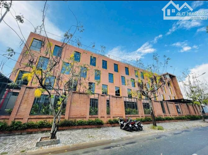Bán Nhà 5 Tầng - Nam Long Trần Trọng Cung - Nhà Đẹp, Khu Dân Trí Cao - 10 Tỷ TL - 4
