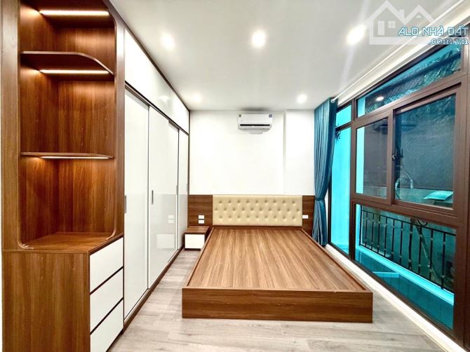 ĐỐNG ĐA-NHÀ DÂN XÂY - MẶT TIỀN RỘNG - NGÕ THÔNG - GẦN PHỐ - NỘI THẤT ĐẸP - 4