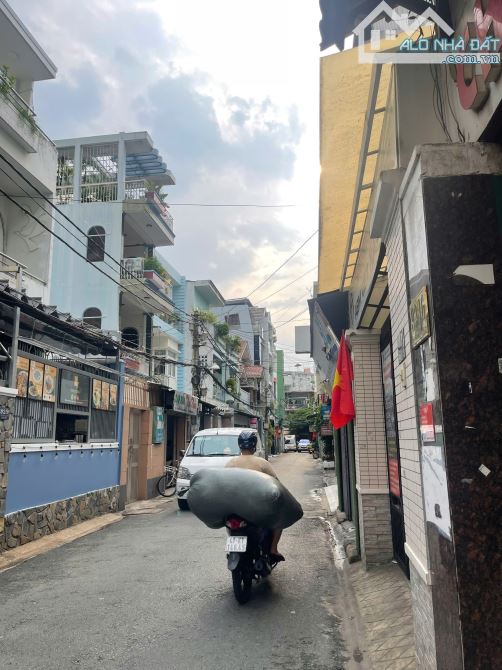 125m2 NHÀ 3 TẦNG, HẺM 4m - TRƯỜNG CHINH, KHU BÀU CÁT, P12 - 11 TỶ - 4