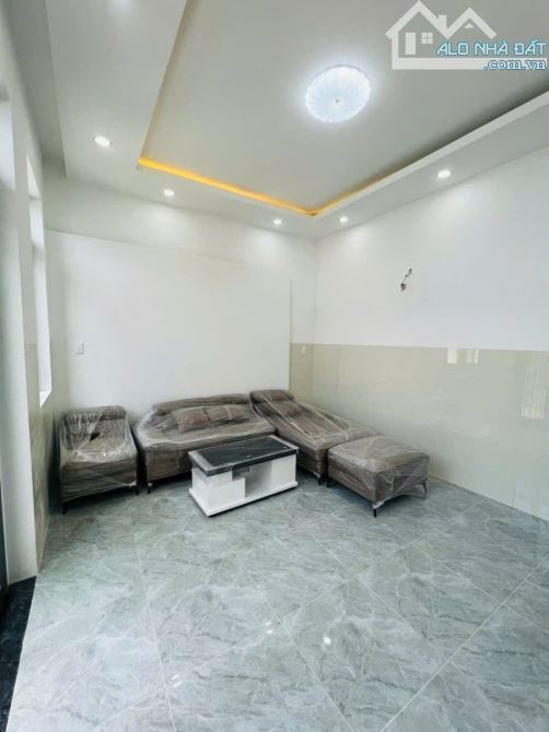💥nhà ngang rộng đẹp như mới –Xã Tân Hiệp Hóc Môn – 869Tr với 92m2 1 trệt 1 lầu Sổ Riêng - 4