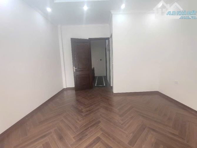 Nhà mới koong - 6 tầng thang máy - lô góc siê.u phẩ.m - ô tô đỗ cửa - Việt Hưng, Long Biên - 4