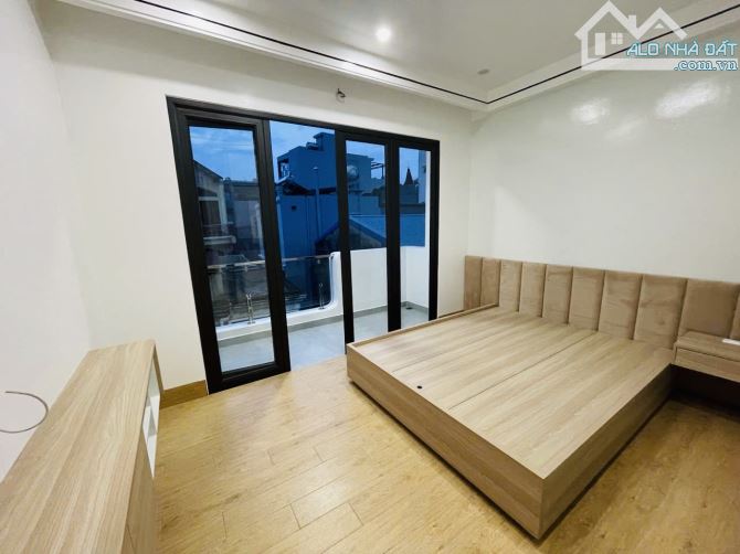 🏠 BÁN NHÀ MỚI 4 TẦNG FULL NỘI THẤT PHỐ CẤM NGUYỄN HỮU TUỆ, NGÔ QUYỀN GIÁ 4,X TỶ - 4