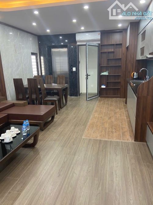 NHÀ MỚI KOONG – THANG MÁY VÙ VÙ – FULL ĐỒ XỊN – LÔ GÓC – Ô TÔ ĐỖ CỬA  📍 An Dương Vương - 4