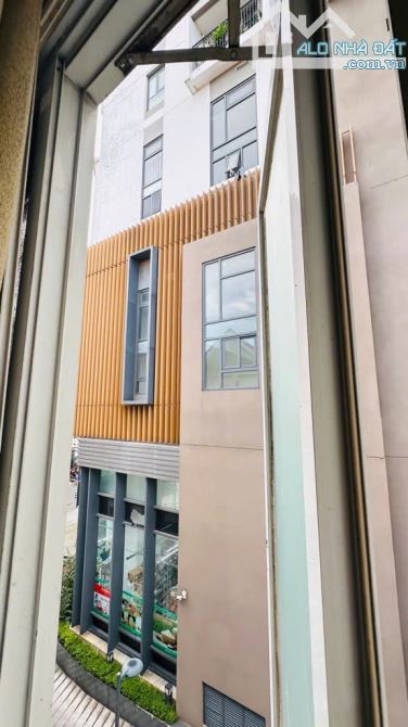 BIỆT THỰ MẶT TIỀN – KHU VIP BÌNH PHÚ Q6 – 173M2 - NGANG 8M – 4 TẦNG – GẦN WESTERN CAPITAL. - 4