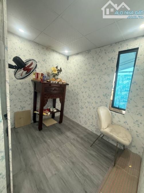 BÁN NHÀ ĐA SỸ - NGÕ THÔNG - KD - OTO CÁCH 5M - FULL NỘI THẤT - 38M2 ,5 TẦNG - GIÁ 6.5 tỷ - 4