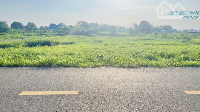 🍀 BÁN ĐẤT NGAY TRUNG TÂM Xã ĐẤT ĐỎ -Thành Phố Hồ Chí Minh -Gần Công Viên Võ Thị Sáu - 5