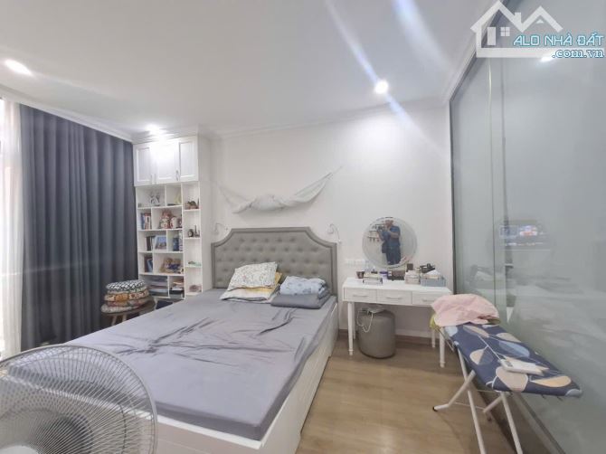Nhà đẹp 4 tầng, 42m, ở sướng, kinh doanh đỉnh cao, ô tô vào nhà, Khương Trung - 5