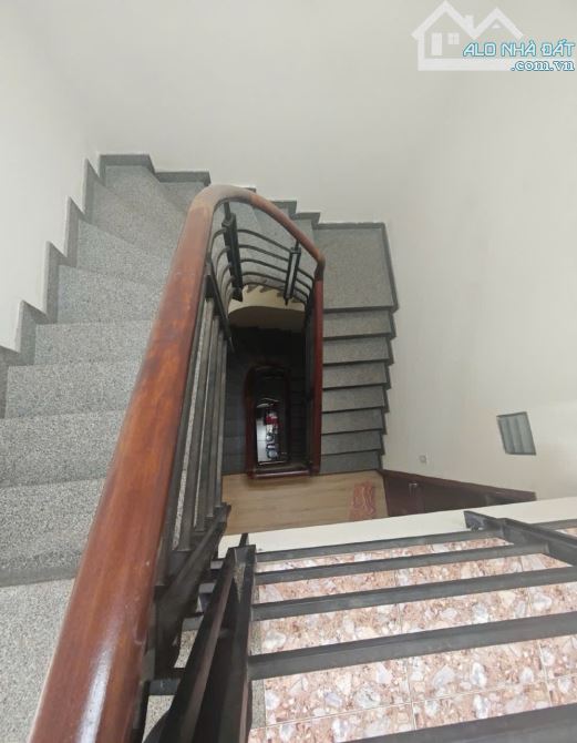 Q7 TÂN QUY MẶT TIỀN ĐƯỜNG SỐ 4x18M 4 TẦNG VỊ TRÍ ĐẸP THUẬN TIỆN KINH DOANH 14.xT - 5