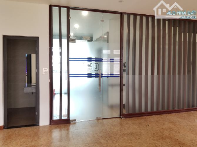 CHO THUÊ VĂN PHÒNG TẠI TRƯƠNG CÔNG GIAI 25M2 - 50M2 GIÁ CHỈ TỪ 4,5TR - 8TR / THÁNG - 5