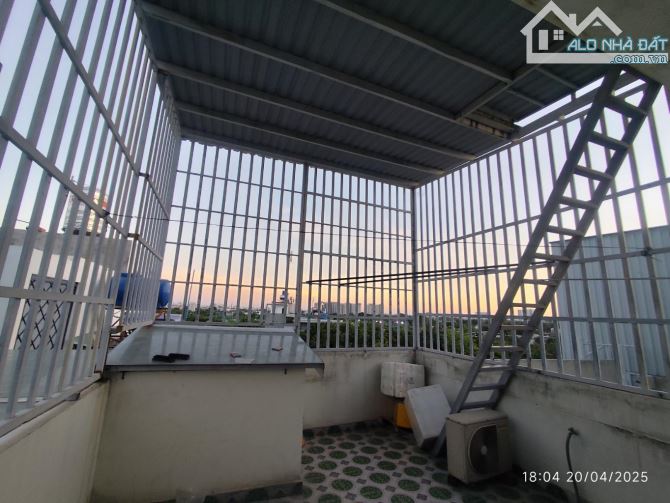 Nhà 4 tầng 50m²,Q12 Thạnh Xuân 25 gần UBND Thới An(mới),khu nhà cao tầng, chỉ 5.8 tỷ - 5