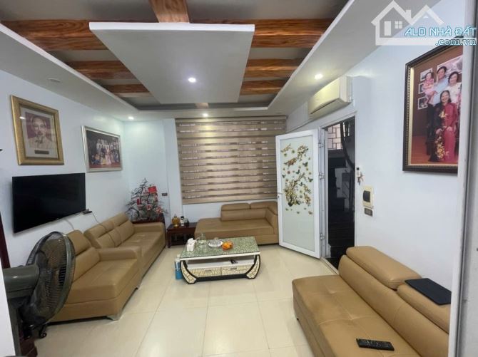 Hàng hiếm Tam Khương, Đống Đa, ô tô đỗ, lô góc, 3 thoáng, 27m2, chào 9 tỷ - 5
