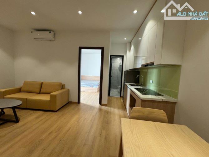 BÁN TÒA PARTMENT PHỐ TRÍCH SÀI, LÔ GÓC, DÒNG TIỀN KHỦNG, DT 100M2 x 9TẦNG* GIÁ 41 TỶ - 5