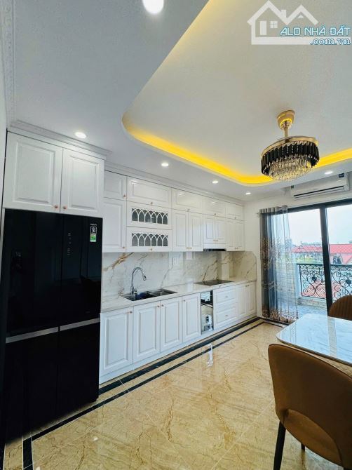 Bán Nhà Ngã Tư Sở, Thanh Xuân - 38M2 x 6 TẦNG THANG MÁY - Oto đỗ cửa - 5