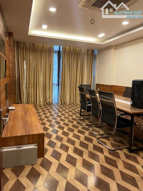 CỰC HIẾM NHÀ PHÂN LÔ NGUYỄN THỊ ĐỊNH  - Ô TÔ TRÁNH - THANG MÁY - DT 63M2 GIÁ 33,8 TỶ - 5