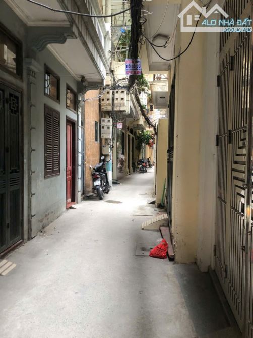 Bán nhà Hoàng Hoa Thám, ngõ rộng thông, gần phố, nhà đẹp ở ngay, 46m2, 4 tầng, giá 9 tỷ - 5