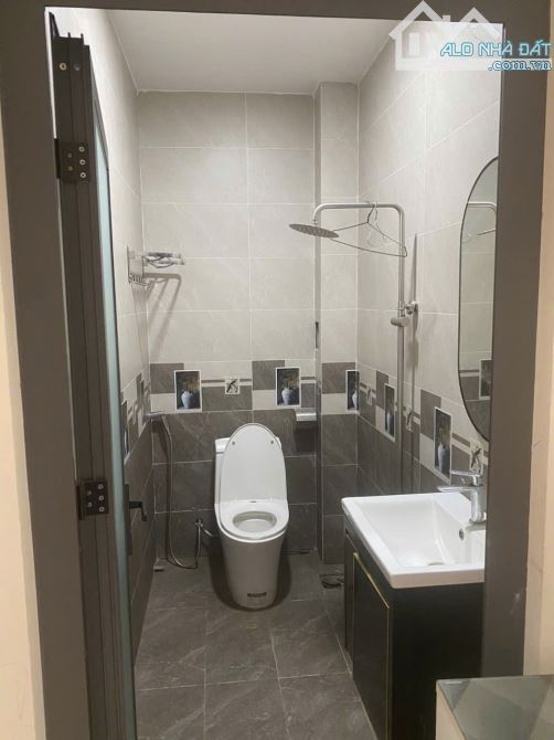 NHÀ 2 TẦNG 9X20 NGAY TRỊNH THỊ MIẾNG ĐƯỜNG THÔNG XE TẢI GIÁP RANH QUẬN 12 - 5