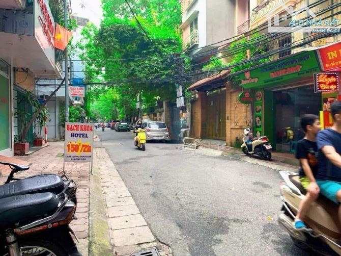 Phân lô Tạ Quang Bửu - Bách khoa. Vỉa hè kinh doanh. Ô chờ thang máy. 70m2 30 tỷ - 5