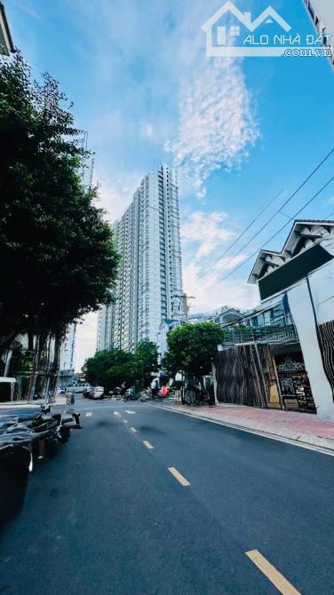 BIỆT THỰ MẶT TIỀN – KHU VIP BÌNH PHÚ Q6 – 173M2 - NGANG 8M – 4 TẦNG – GẦN WESTERN CAPITAL. - 5