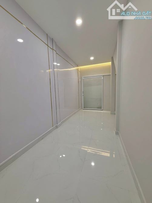 Nhà mới mặt tiền Nguyễn Huệ P1, Tp Mỹ Tho Tiền Giang - 6