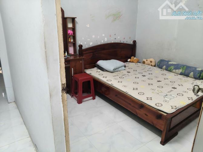 bán lô đất ở tại nông thôn 154m2 có nhà săn,mặt tiền nhựa,cach qlo 20 300m,dân cư đông đuc - 6